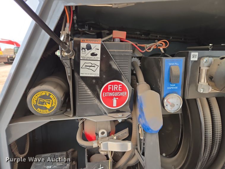 image for item DP6041 2023 Thunder Creek MTT920-G3 fuel trailer