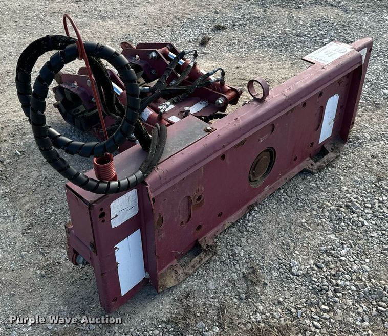 image for item DP6798 EZ-Spotur skid steer pole clamp