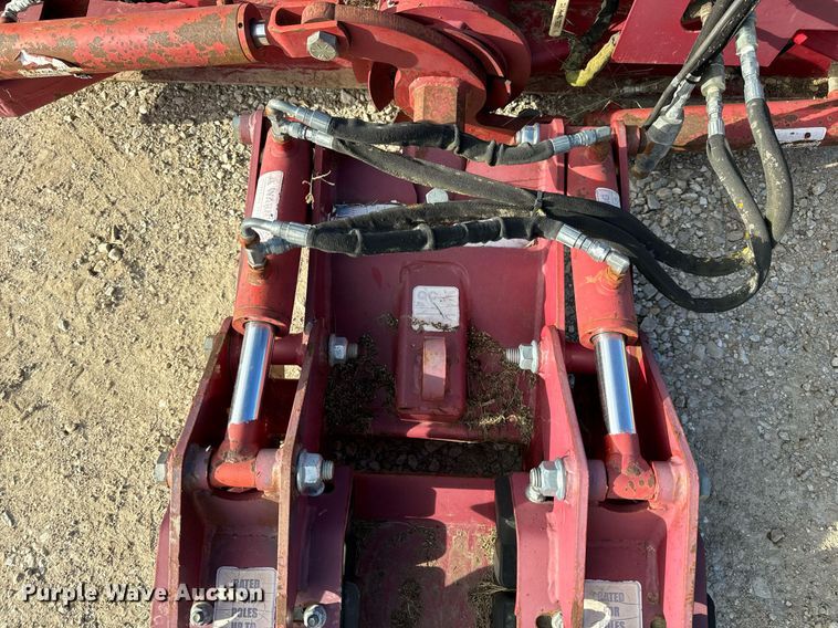 image for item DP6798 EZ-Spotur skid steer pole clamp