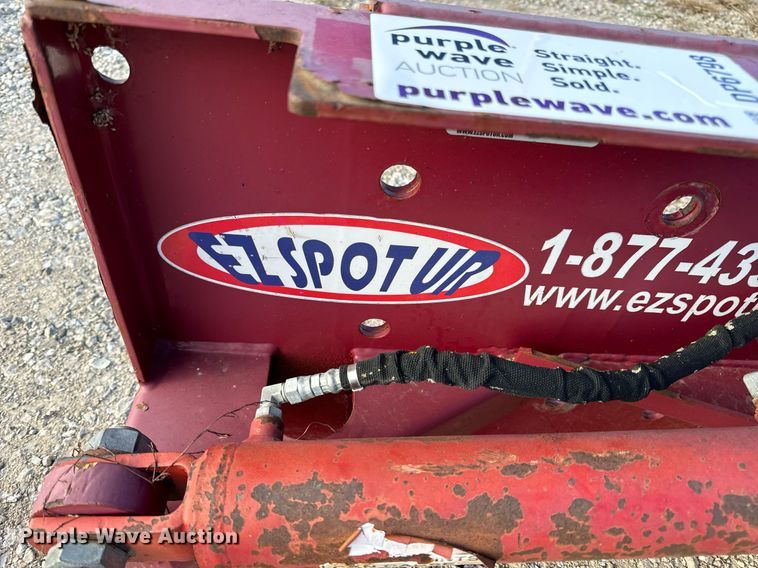 image for item DP6798 EZ-Spotur skid steer pole clamp