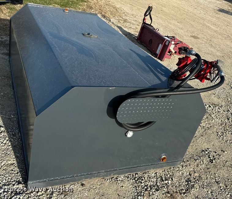 image for item DP6799 Fuel tank