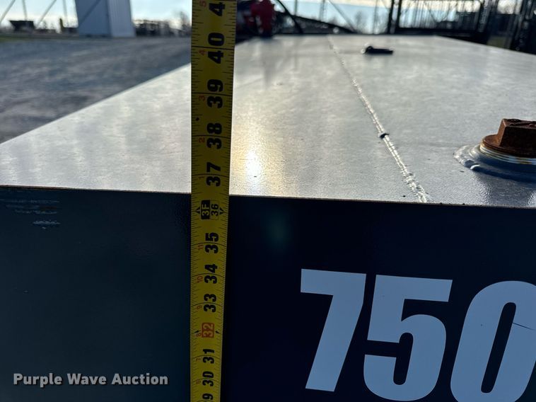 image for item DP6799 Fuel tank