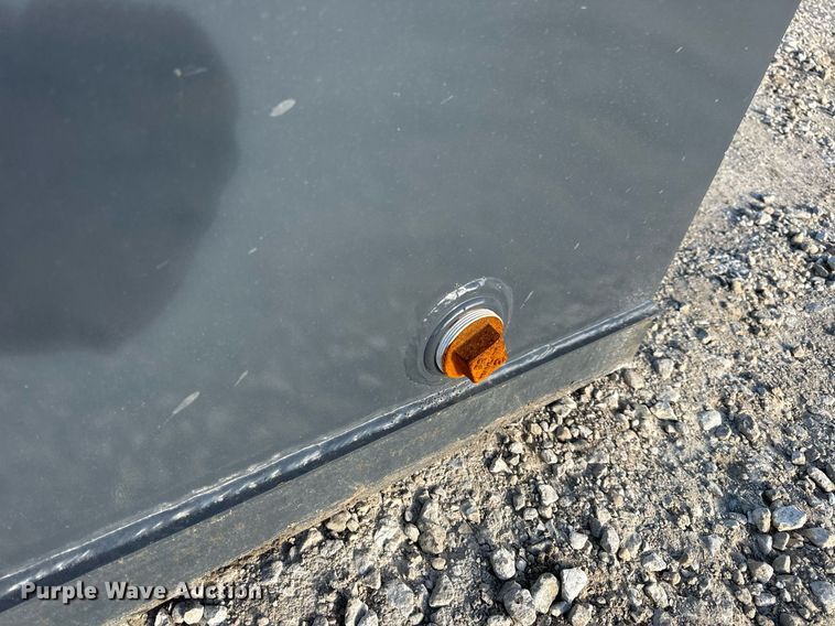 image for item DP6799 Fuel tank