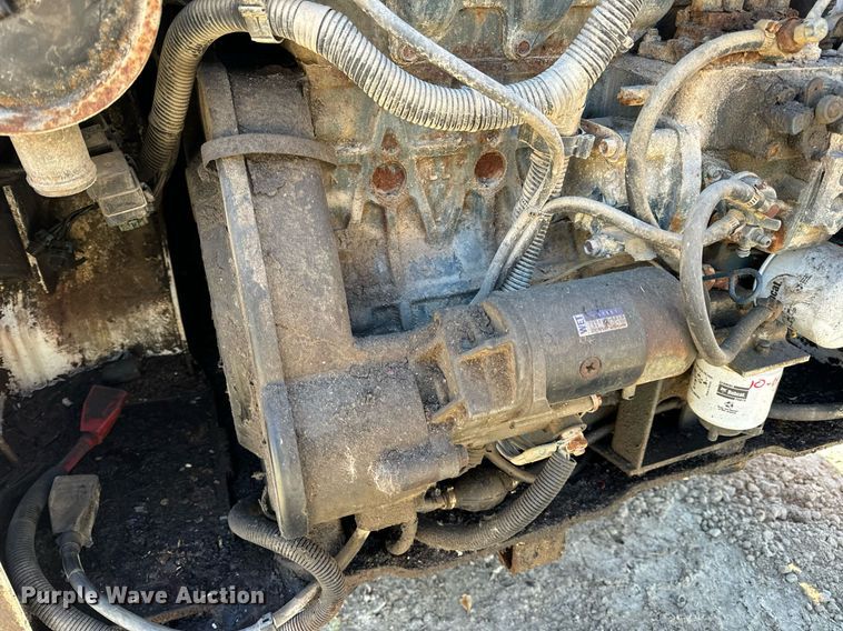 image for item DP6807 1998 Bobcat  773 skid steer loader