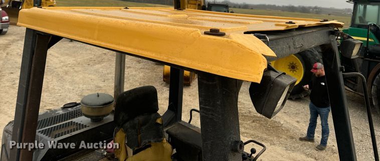 image for item DP6809 1999 Caterpillar  953C track loader