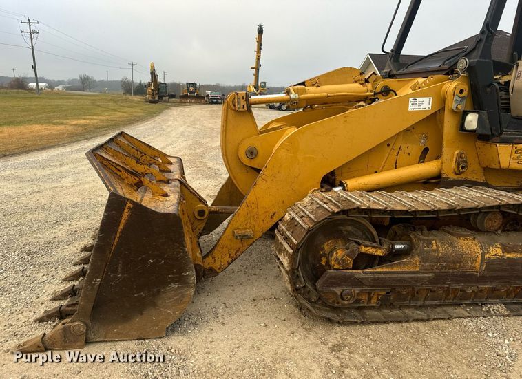 image for item DP6809 1999 Caterpillar  953C track loader