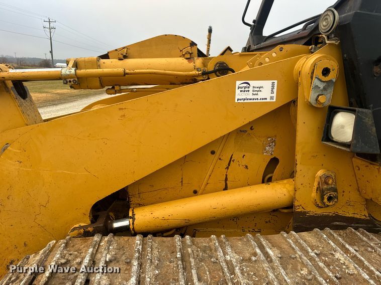 image for item DP6809 1999 Caterpillar  953C track loader