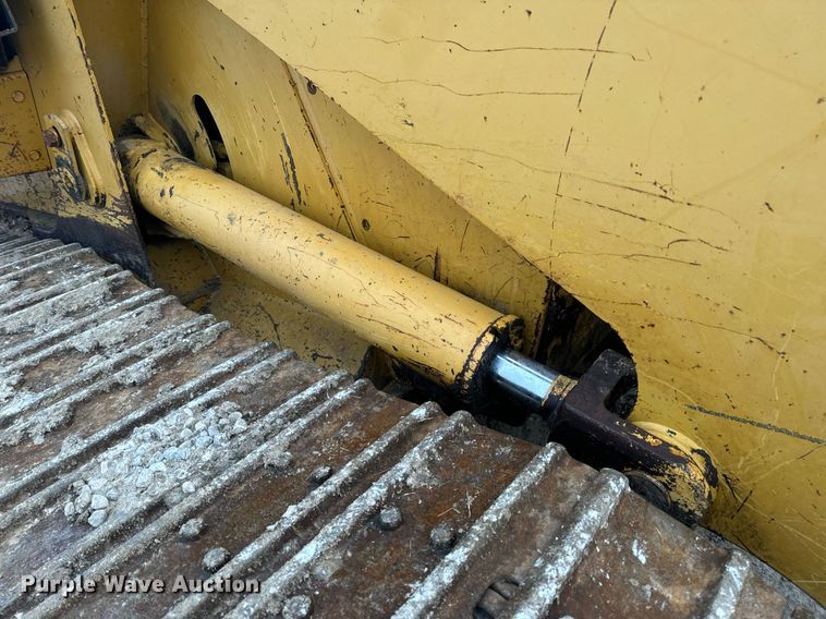 image for item DP6809 1999 Caterpillar  953C track loader