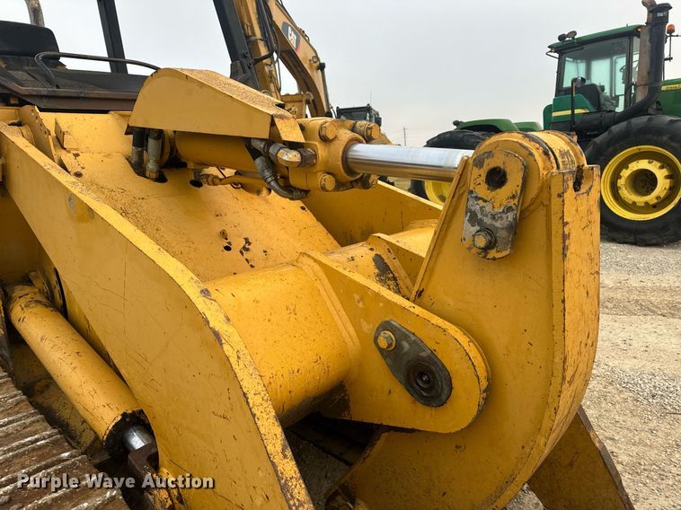 image for item DP6809 1999 Caterpillar  953C track loader