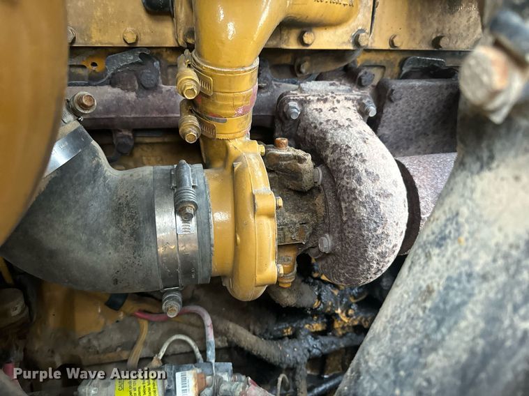 image for item DP6809 1999 Caterpillar  953C track loader