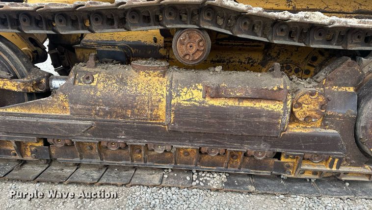 image for item DP6809 1999 Caterpillar  953C track loader