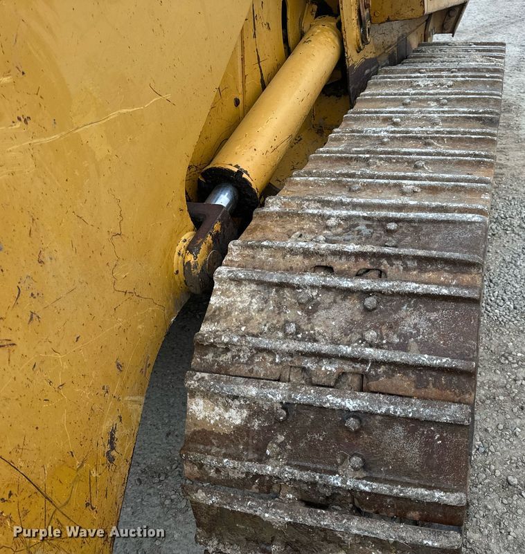 image for item DP6809 1999 Caterpillar  953C track loader