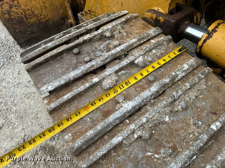 image for item DP6809 1999 Caterpillar  953C track loader