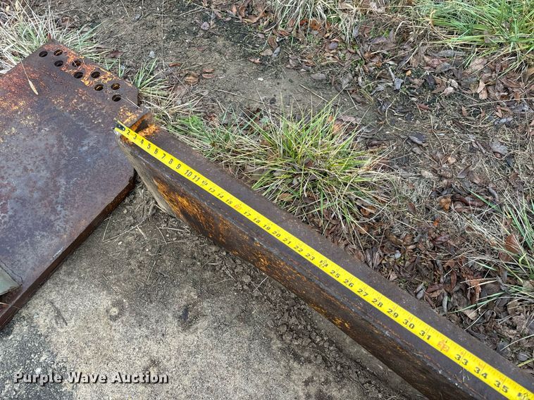 image for item DP6813 Caterpillar  735B haul truck tailgate