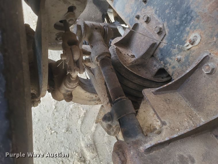 image for item DQ3786 1997 Freightliner dump truck