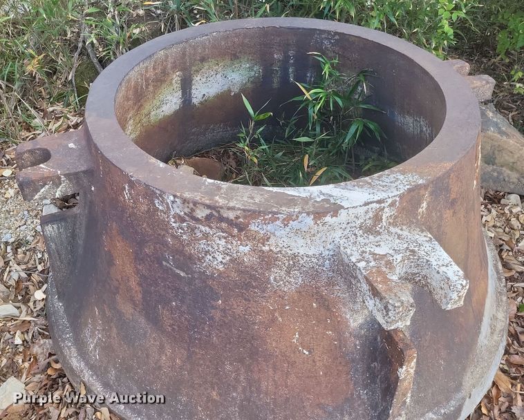 image for item DQ3788 Sandvick 6000 crushing cones