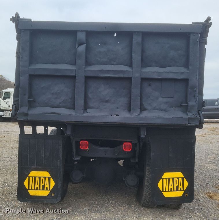 image for item DQ3810 1973 Ford dump truck