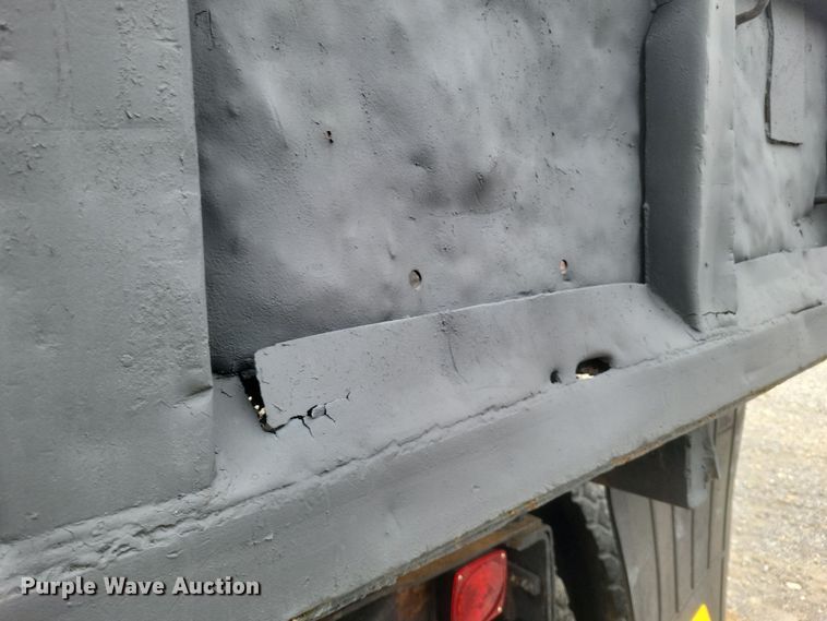 image for item DQ3810 1973 Ford dump truck