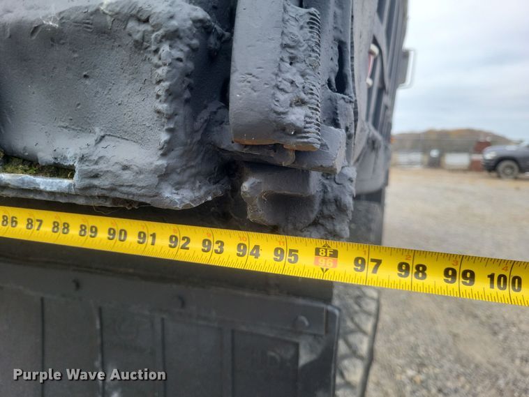 image for item DQ3810 1973 Ford dump truck