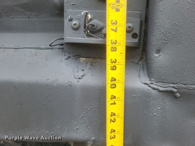 image for item DQ3810 1973 Ford dump truck