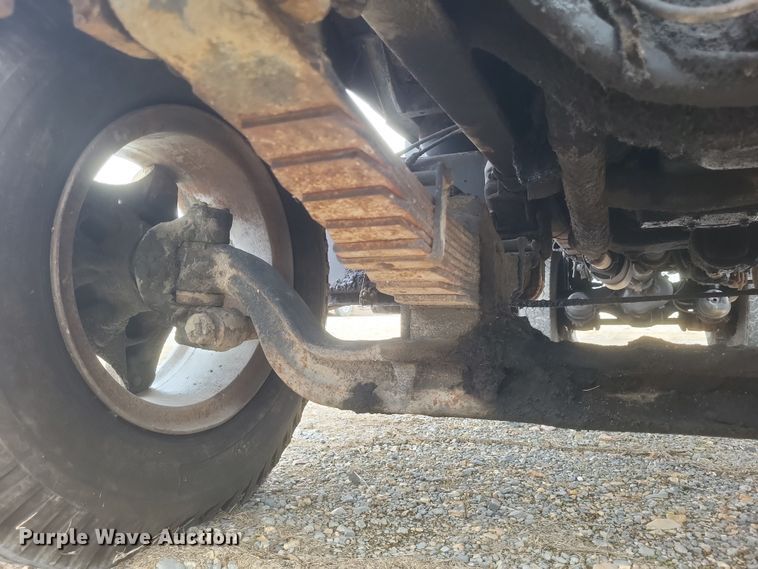 image for item DQ3810 1973 Ford dump truck