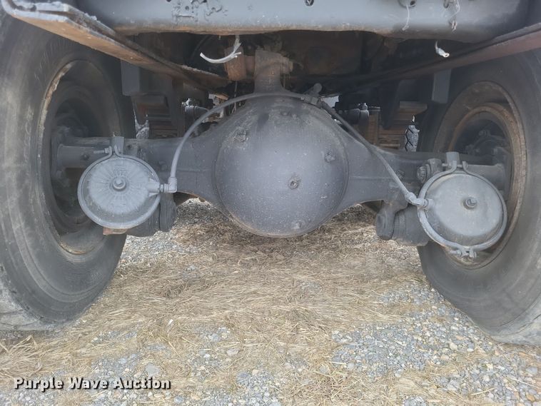 image for item DQ3810 1973 Ford dump truck