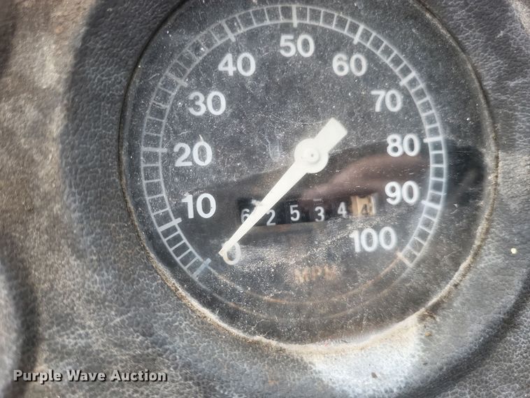 image for item DQ3810 1973 Ford dump truck