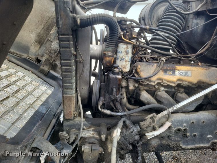 image for item DQ3810 1973 Ford dump truck