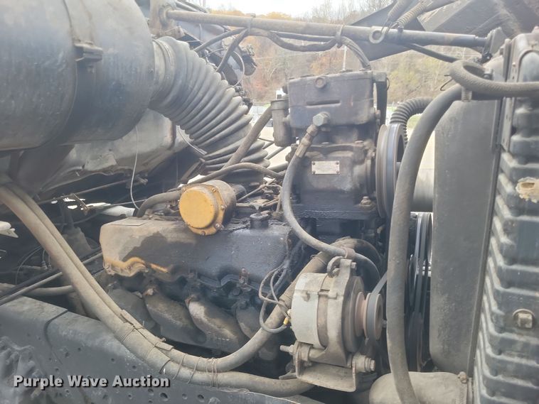 image for item DQ3810 1973 Ford dump truck