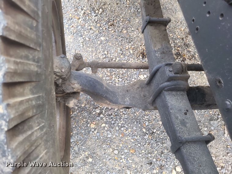 image for item DQ3810 1973 Ford dump truck