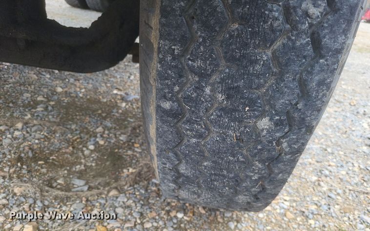 image for item DQ3810 1973 Ford dump truck