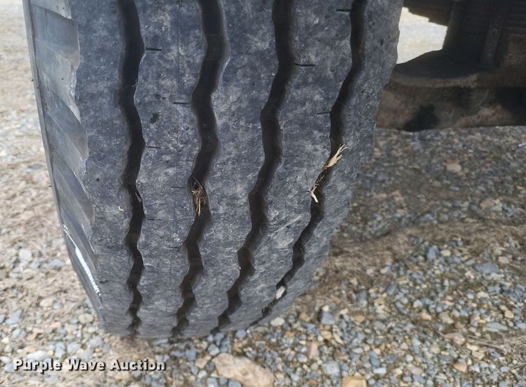 image for item DQ3810 1973 Ford dump truck