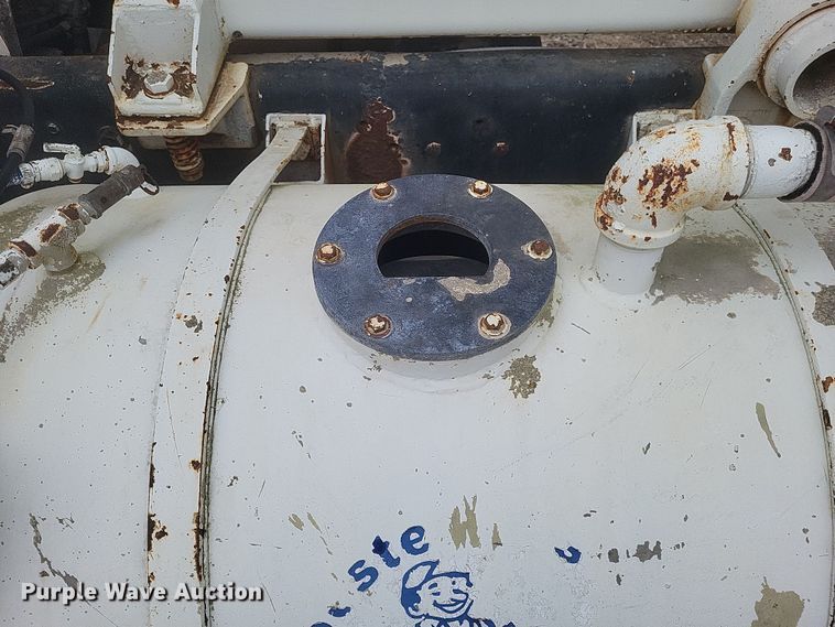 image for item DQ3812 1986 Ford LT9000 ready mix truck