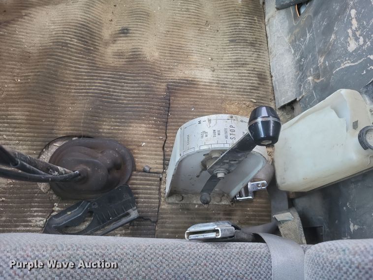 image for item DQ3812 1986 Ford LT9000 ready mix truck