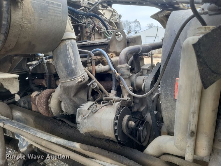 image for item DQ3812 1986 Ford LT9000 ready mix truck