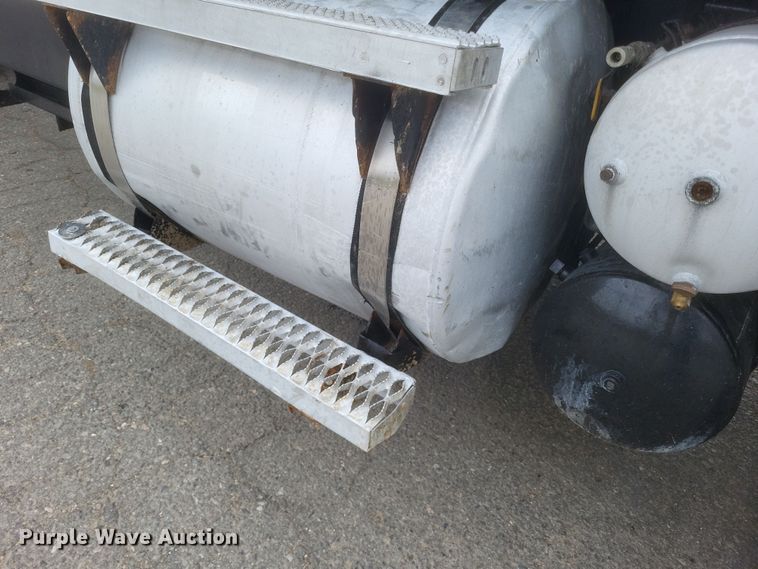 image for item DQ3814 1990 Mack CH600 dump truck