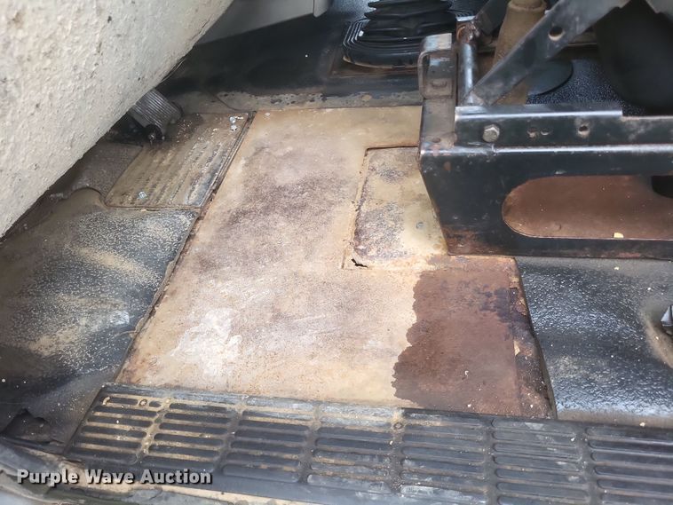 image for item DQ3814 1990 Mack CH600 dump truck