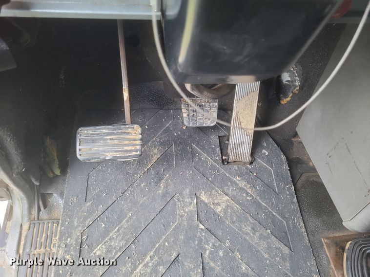 image for item DQ3814 1990 Mack CH600 dump truck