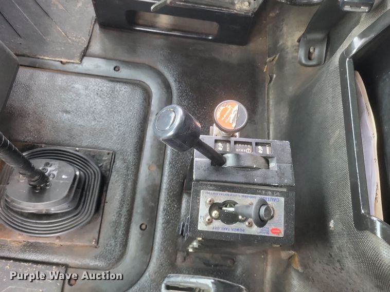 image for item DQ3814 1990 Mack CH600 dump truck