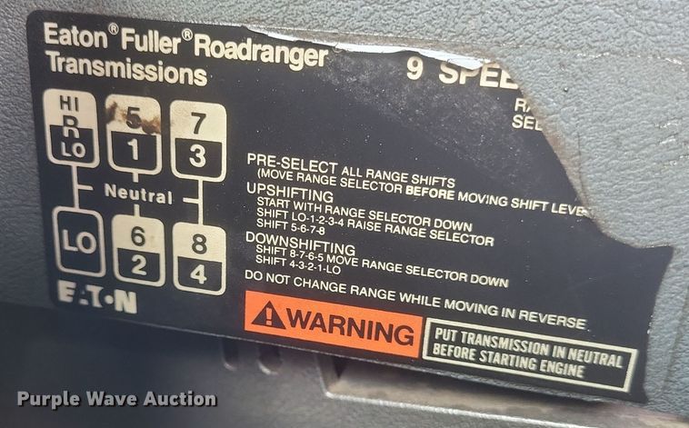 image for item DQ3814 1990 Mack CH600 dump truck