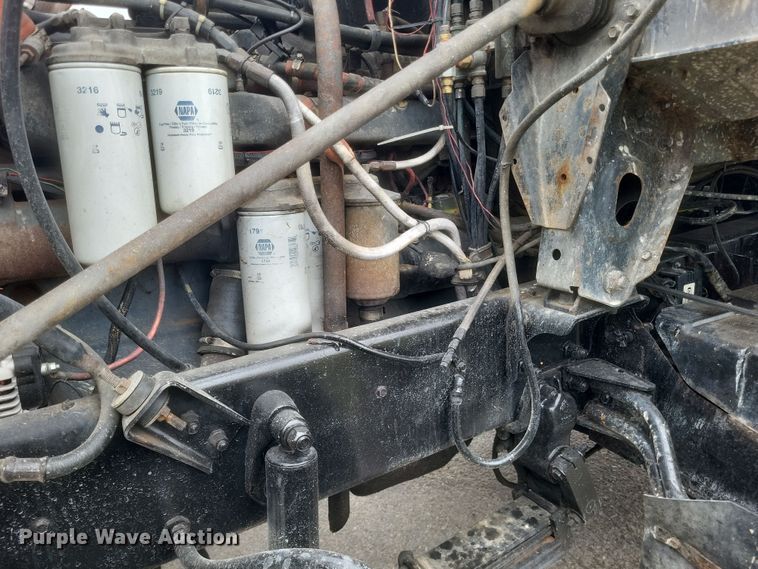 image for item DQ3814 1990 Mack CH600 dump truck