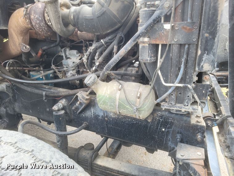 image for item DQ3814 1990 Mack CH600 dump truck