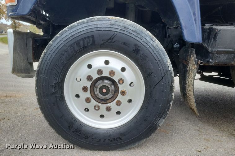 image for item DQ3814 1990 Mack CH600 dump truck