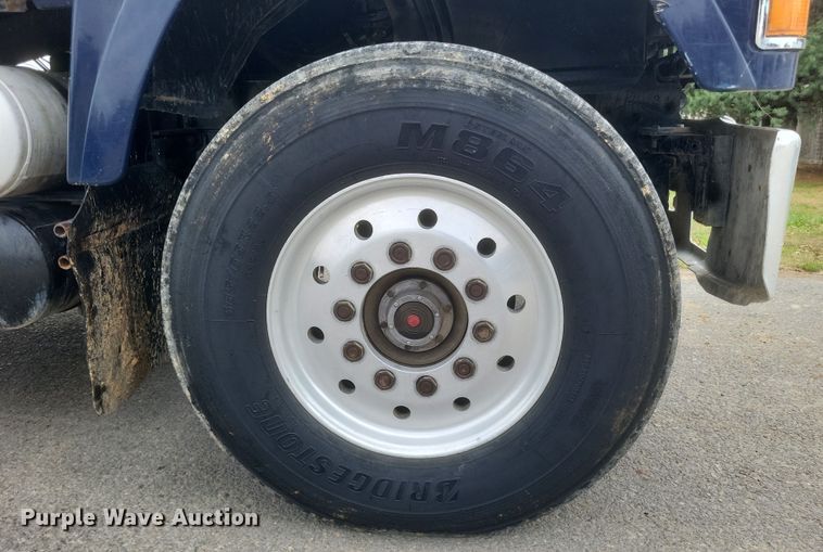 image for item DQ3814 1990 Mack CH600 dump truck