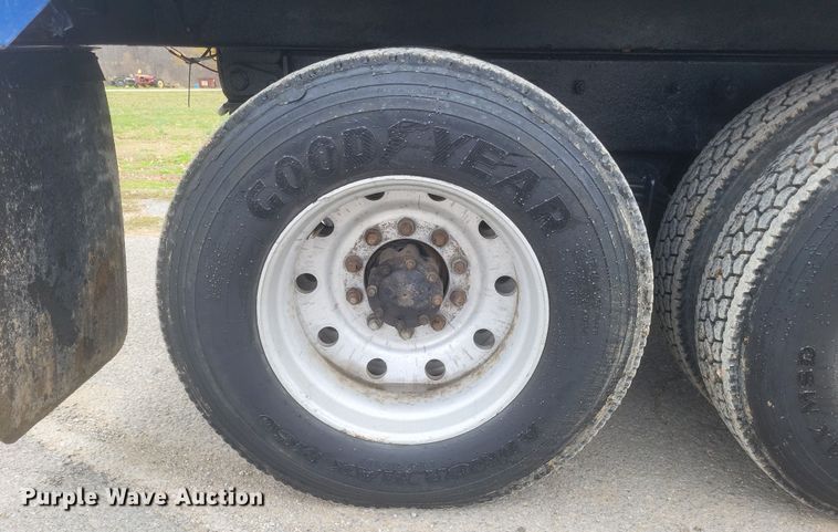 image for item DQ3814 1990 Mack CH600 dump truck