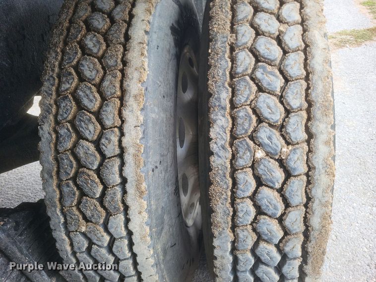 image for item DQ3814 1990 Mack CH600 dump truck