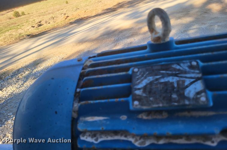 image for item DQ3838 Fab Tec crushing plant