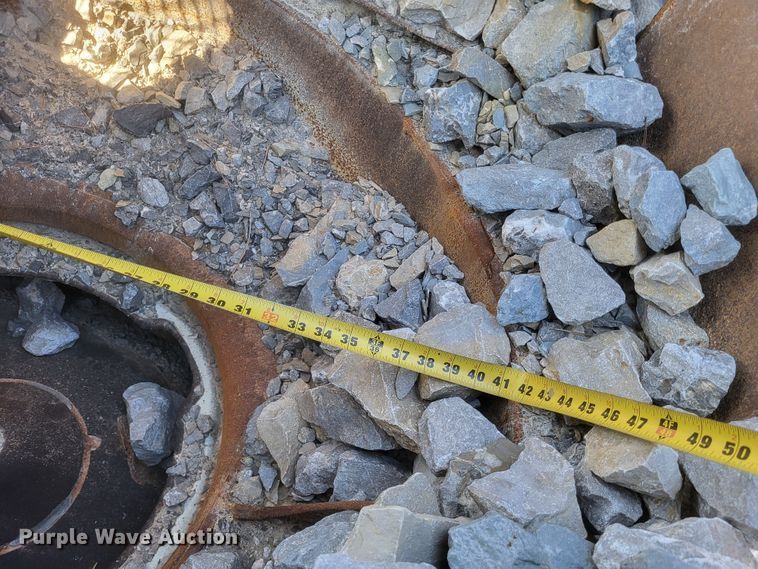 image for item DQ3838 Fab Tec crushing plant