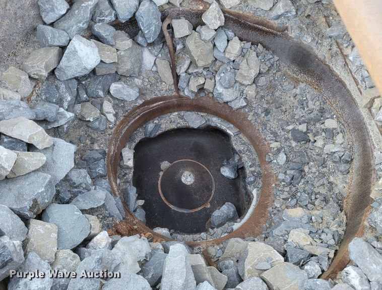 image for item DQ3838 Fab Tec crushing plant