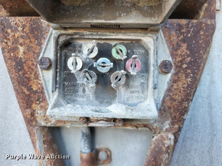 image for item DQ3839 Caterpillar  SR4B generator trailer